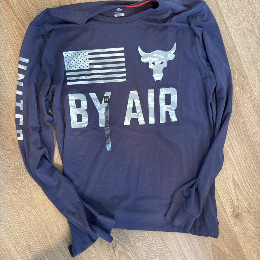 Under armour Long Sleeve Graphic Tee
